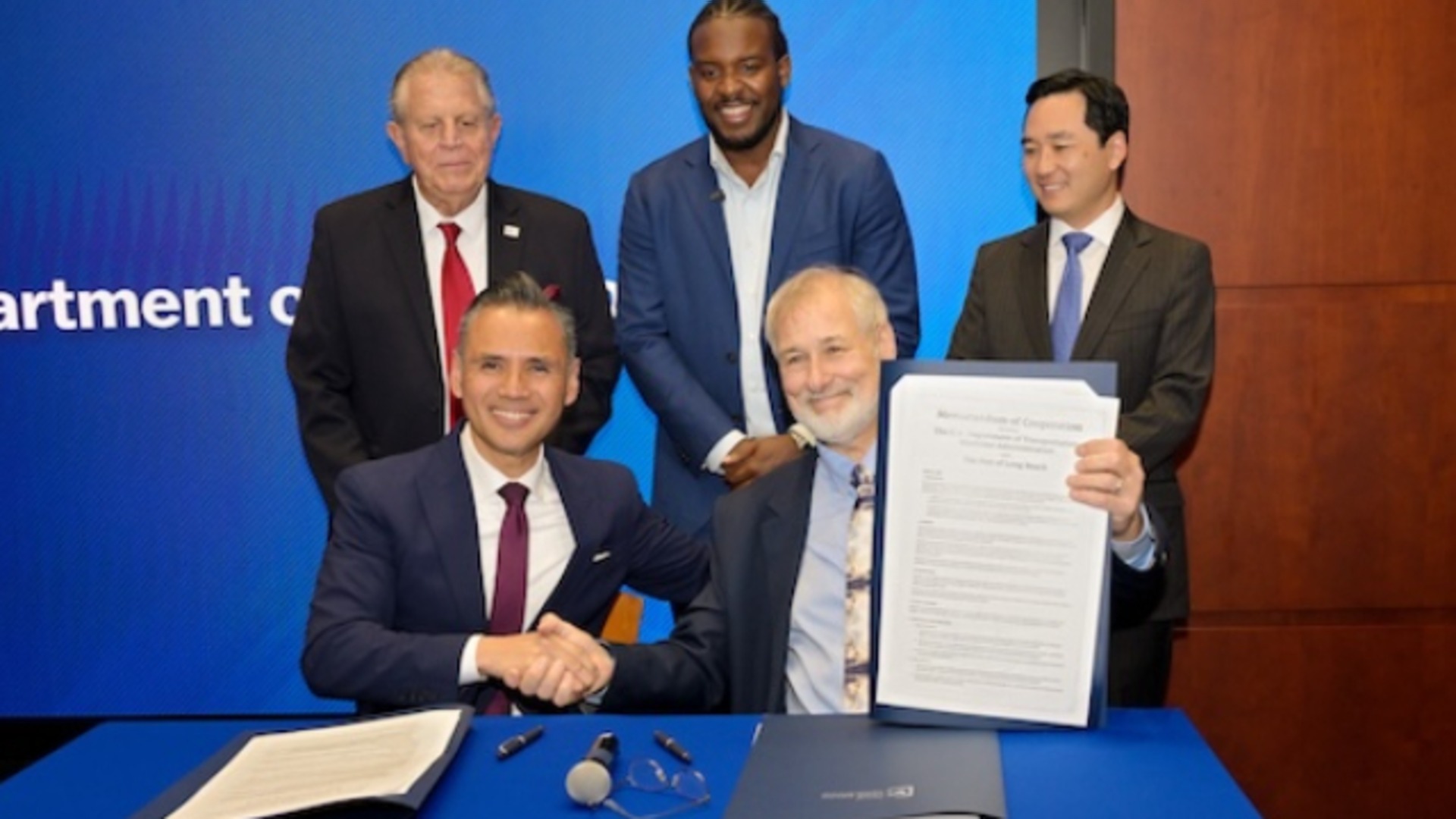 U.S. DOT and Port of Long Beach Sign Agreement to Explore Nuclear-Powered Shipping