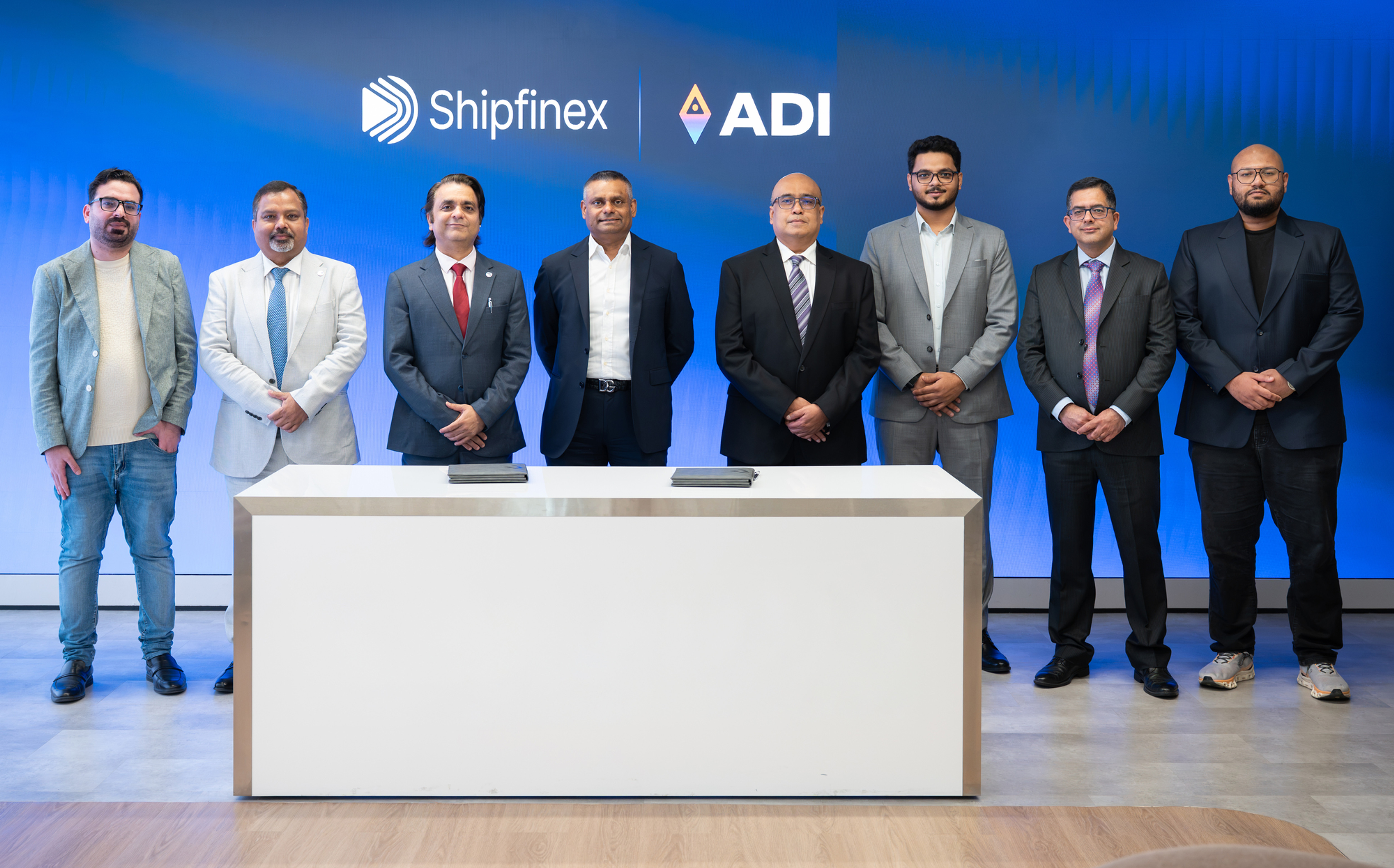 Can a Ship Be Sold in Pieces? A $1,000 Ticket to Becoming a Digital “Shipowner”