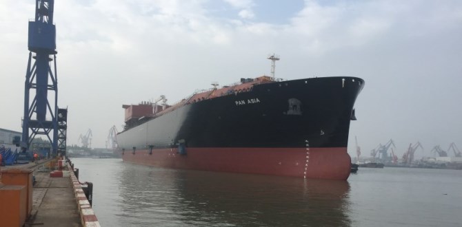 中国制造，国内最大最先进LNG船“泛亚”