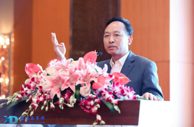 傲兴国际船舶管理有限公司李广红总经理作主旨演讲