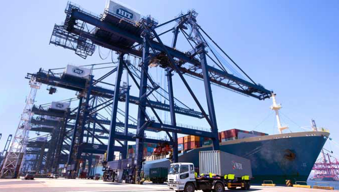Box throughput decline at the Port of Hong Kong acc