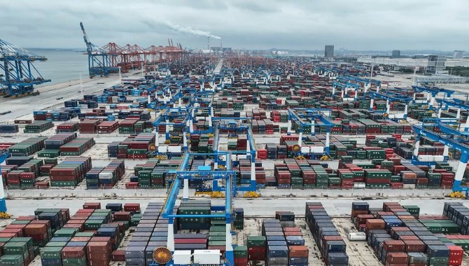 China's import and export volume grows by 0.03% yea