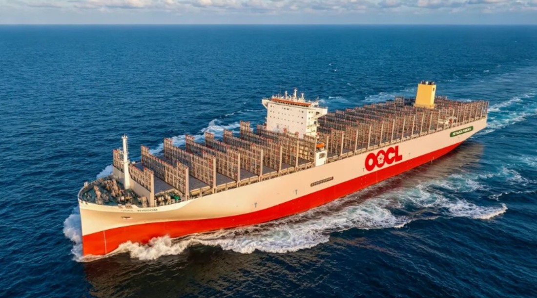 World’s Largest Methanol Dual-Fuel Containership Delivered