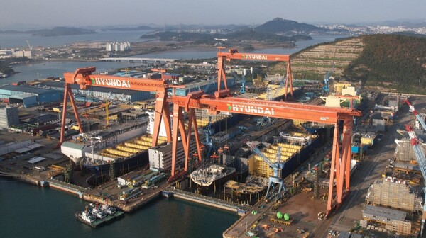 Deadly Mooring Ropes: The "Super Cycle" of South Korea's Shipbuilding Industry
