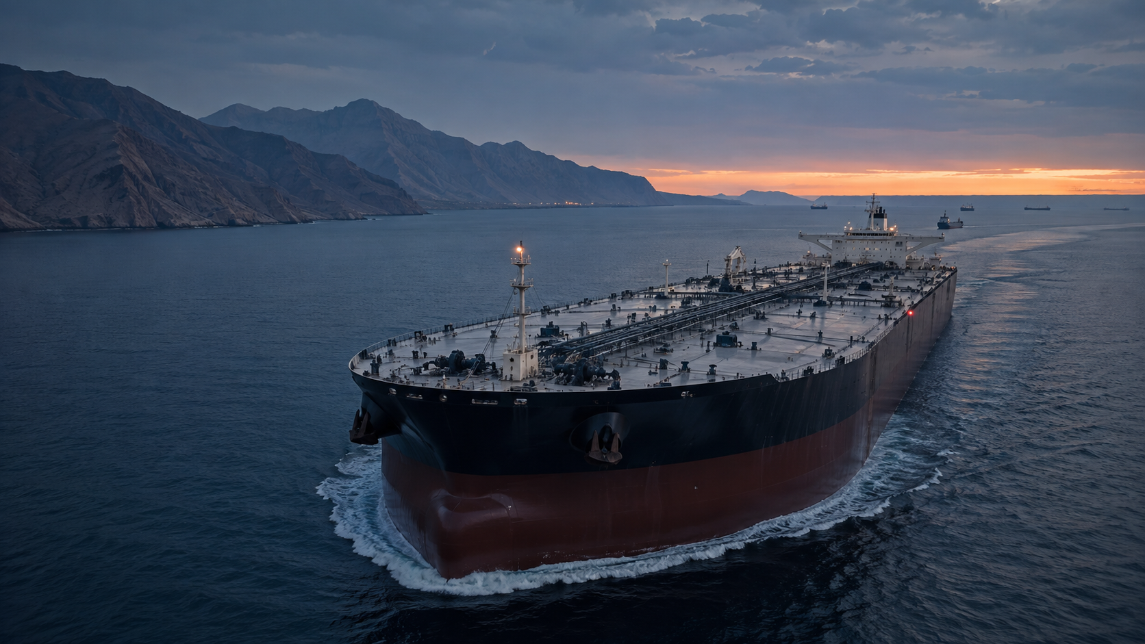 $800,000-a-Day VLCC Earnings: Real Freight Rate for Hormuz Risk Price？