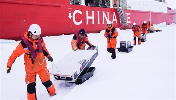 【每日简讯】首次！“雪龙2”号抵达北极