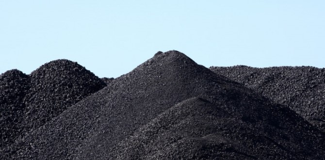 China to achieve coal capacity cut target next year