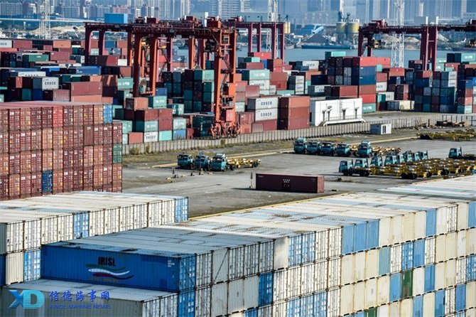 （经济）（3）深圳港集装箱吞吐量突破2500万标箱