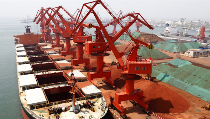 Rio Tinto makes 1st iron ore sale from Chinese port