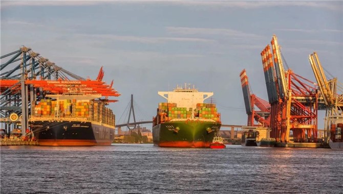 中远海运港口能成为首家收购汉堡港股权