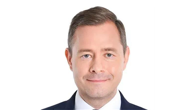 万邦航运轻资产战略转型，向中远海特出