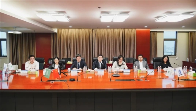 三地云签约！ 振华重工与新加坡港务集团