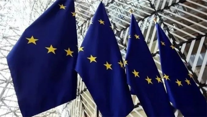 欧盟批准实施对俄罗斯的第八轮制裁方案