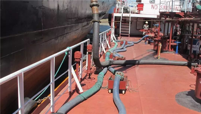 海事预防 | 冬季船舶供受油作业注意事项
