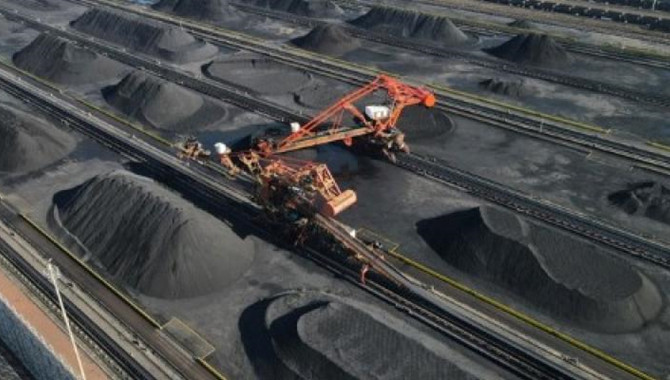 China's Jan-Feb coal imports from Russia rise, Aust