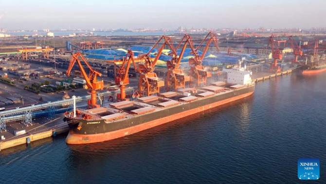 Container throughput via land-sea trade corridor po