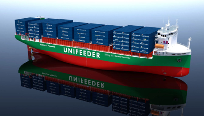 Unifeeder invests in four new methanol powered vess