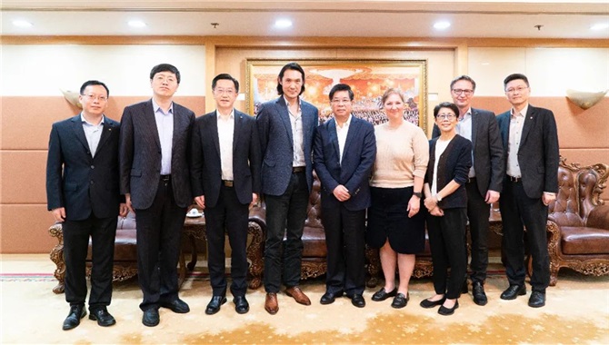 全球海事论坛首席执行官Johannah一行到访