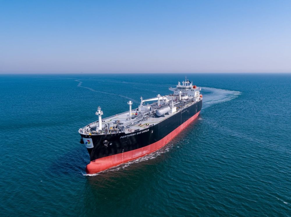 Pertamina International Shipping (PIS) Welcomes 2 V