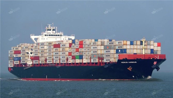 Rhine Maersk轮突发火情！最新消息来了