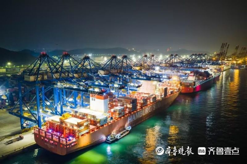 Qingdao Port Sets New World Speed Record in Contain
