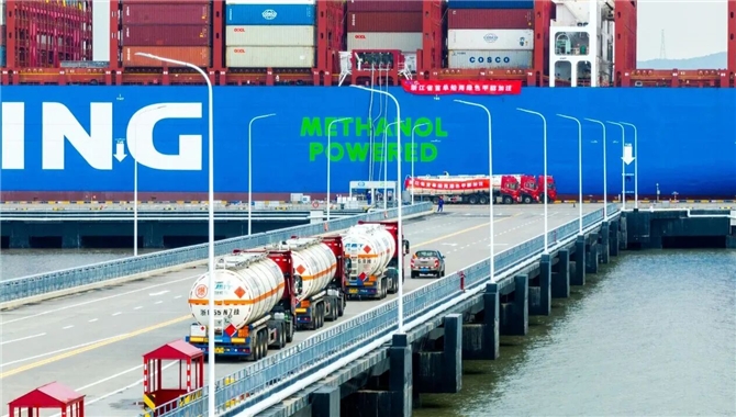 又一港口完成绿色甲醇燃料加注——宁波
