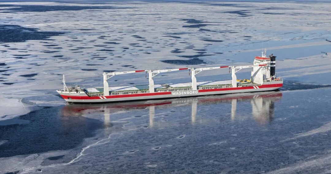 Arctic Cargo Ship ‘Thamesborg’ Refloated AIS Data Show, Awaiting Company Confirmation 