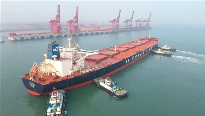 全国首个！40万吨级干散货数智码头投产