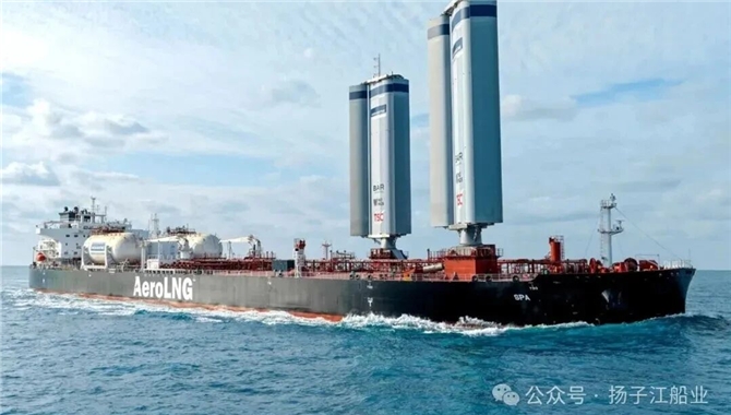 全球首艘！114,000DWT风力辅助推进LNG双燃料