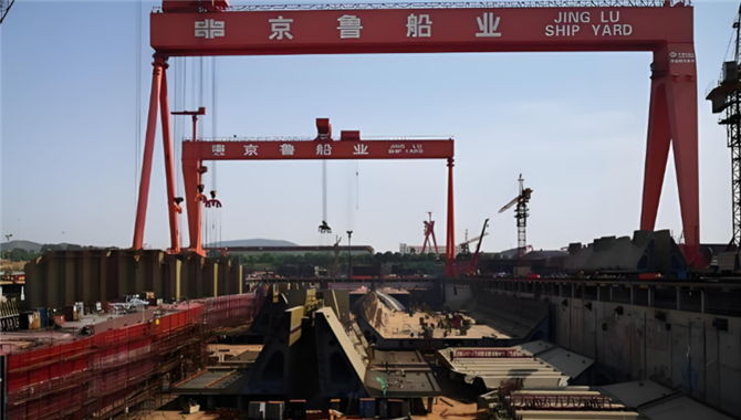 总数达120艘！MSC在中国订造8艘LNG双燃料万