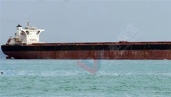 突发！18万吨级巨轮，在山东附近海域出
